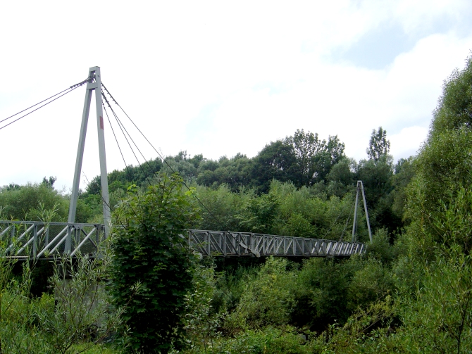 kładka w Ropicy